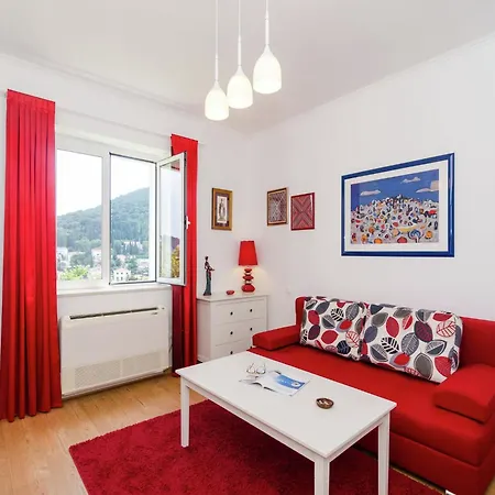 Sumptuous In Private Terrace Apartamento Dubrovnik