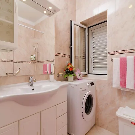 Sumptuous In Private Terrace *